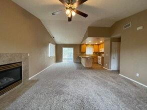 3895 Hillcrest Dr in Templeton, CA - Building Photo - Building Photo