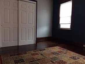 2357 Stratford Ave in Cincinnati, OH - Building Photo - Building Photo