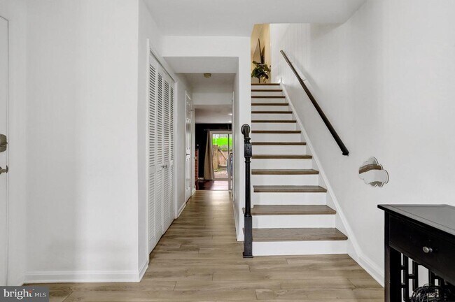 18 S Montana St in Arlington, VA - Building Photo - Building Photo