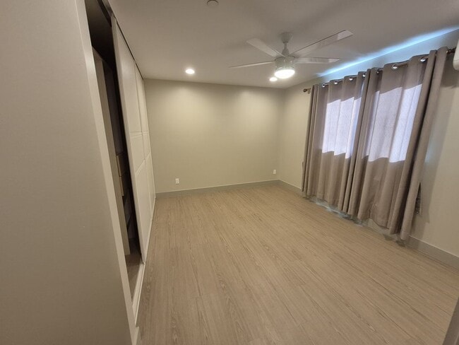 1225 Center St in Honolulu, HI - Building Photo - Building Photo