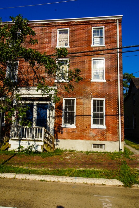 32 Market St in Salem, NJ - Foto de edificio - Building Photo