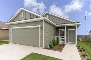 1135 Catfish Ln in Bastrop, TX - Building Photo