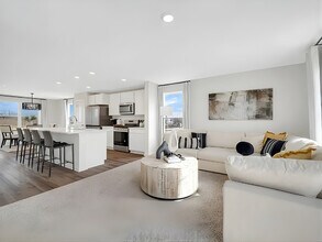 367 Bridgeview Ct in St. Charles, IL - Building Photo - Building Photo