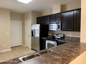 3697 Hartsfield Forest Cir in Jacksonville, FL - Building Photo - Building Photo