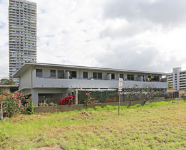 823 Waiaka Pl in Honolulu, HI - Building Photo - Building Photo