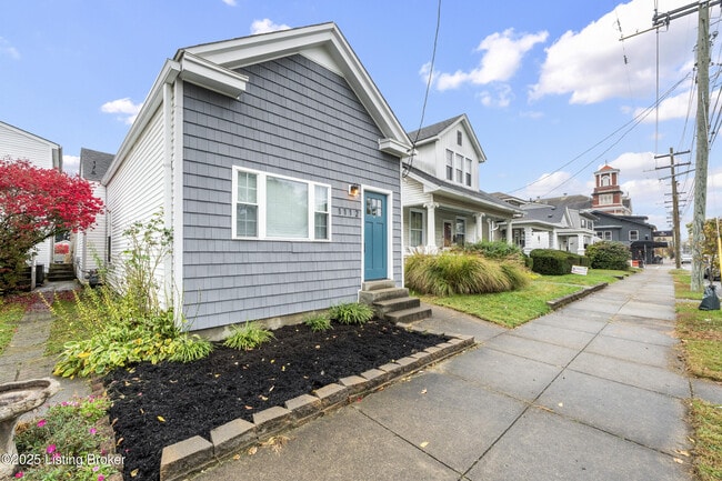 1112 E Burnett Ave in Louisville, KY - Foto de edificio - Building Photo