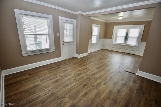 583 Victoria Ave in Akron, OH - Building Photo - Building Photo