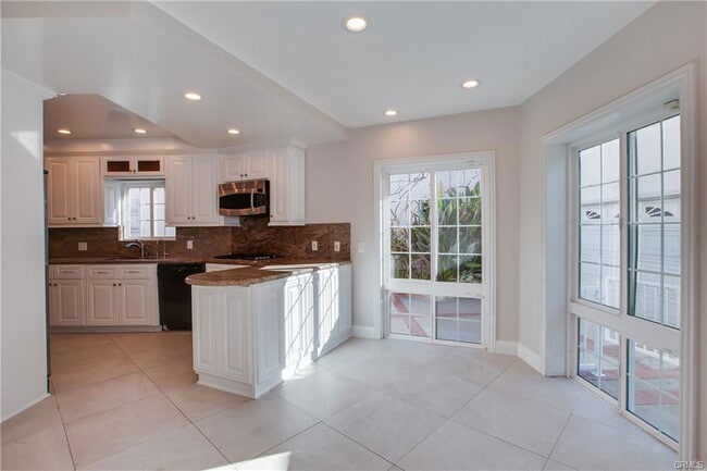 property at 3667 Sawtelle Blvd