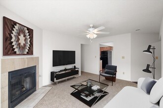 Deerfield Apartment Homes in Olathe, KS - Building Photo - Building Photo