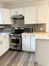 1606 Hough St in Ft. Myers, FL - Building Photo - Building Photo