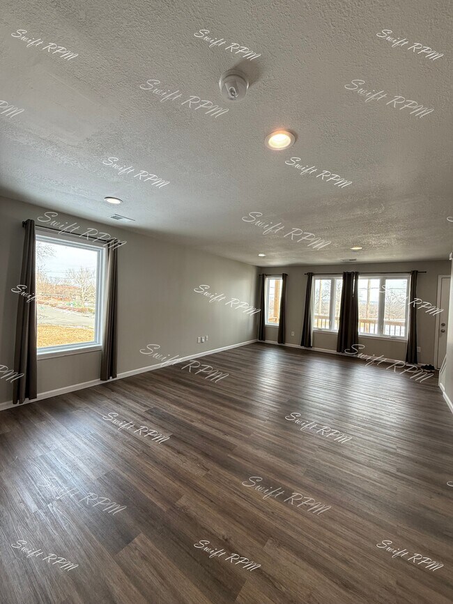 707 N 2nd St in Leavenworth, KS - Building Photo - Building Photo