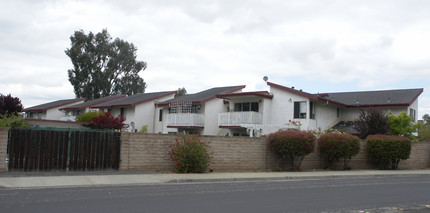 2507 Portola Ave in Livermore, CA - Building Photo - Building Photo