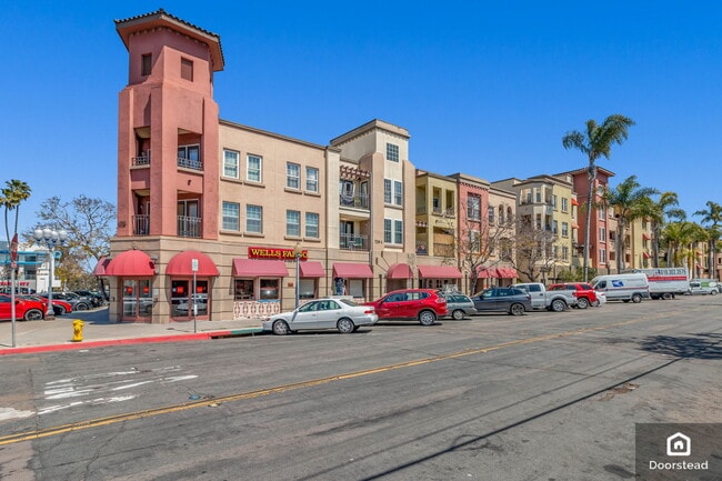 1270 Cleveland Ave, Unit B238 in San Diego, CA - Building Photo - Building Photo