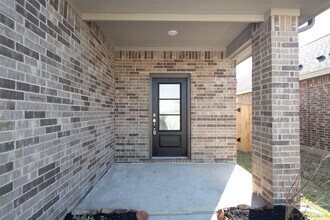 18422 Running Shadow Ct in Hockley, TX - Building Photo - Building Photo