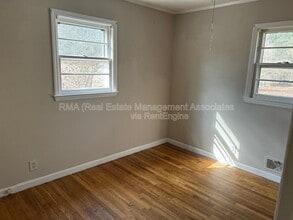 1313 Oakdale Dr in Griffin, GA - Building Photo - Building Photo