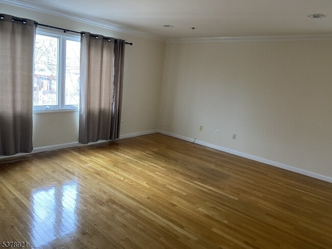 23 St Charles St in Newark, NJ - Building Photo - Building Photo