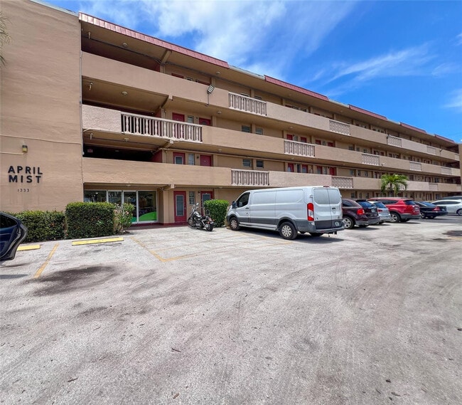 property at 1333 E Hallandale Beach Blvd