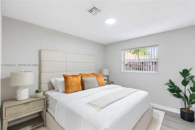452 SW 4th Ave in Fort Lauderdale, FL - Building Photo - Building Photo