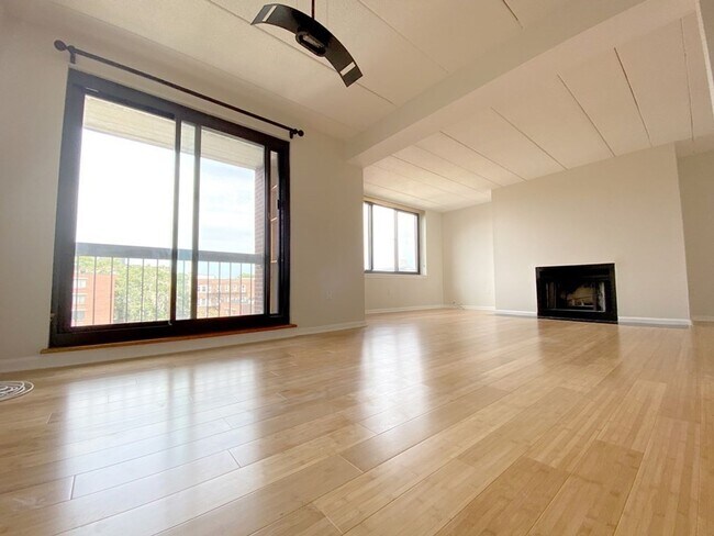 property at 94 Brainerd Rd