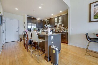 1125 Maxwell Ln in Hoboken, NJ - Building Photo - Building Photo