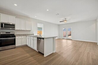 341 Tejas Trl in Waller, TX - Building Photo - Building Photo