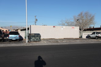 Arrowhead Acres in North Las Vegas, NV - Building Photo - Building Photo