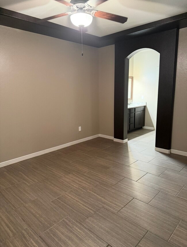 11649 Great Abaco Ct in El Paso, TX - Foto de edificio - Building Photo