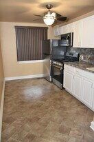 3300 W Queen Ln, Unit 1 Bedroom in Philadelphia, PA - Building Photo