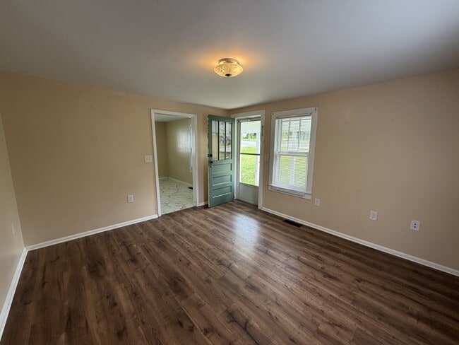 530 Crescent Dr in Greeneville, TN - Building Photo - Building Photo