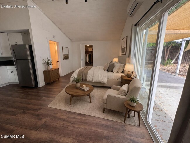 1332 Calle Crisantemo in Thousand Oaks, CA - Building Photo - Building Photo
