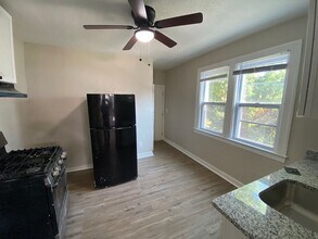 4840 St Clair St in Detroit, MI - Building Photo - Building Photo