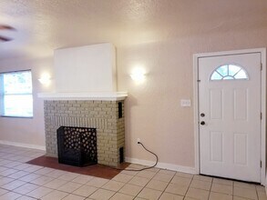 512 E Strawbridge Ave in Melbourne, FL - Building Photo - Building Photo