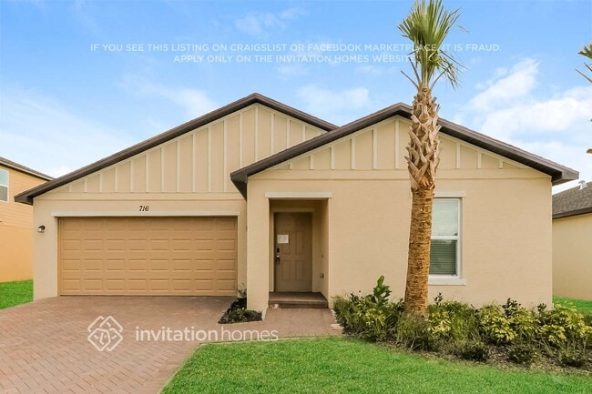 property at 716 Carlyle Wy