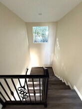 424 W 2nd St-Unit -424 W 2nd St Unit A in Los Angeles, CA - Building Photo - Building Photo