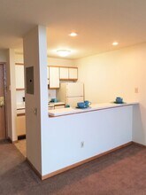 1617 Troy Dr in Madison, WI - Building Photo - Building Photo