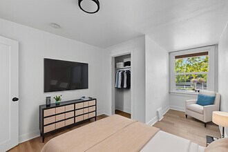 1308 W Nora Ave, Unit 1 in Spokane, WA - Building Photo - Building Photo