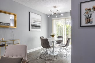 The Landings in West Palm Beach, FL - Foto de edificio - Interior Photo