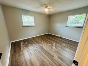 11629 S Williamsburg Dr in Knoxville, TN - Building Photo - Building Photo