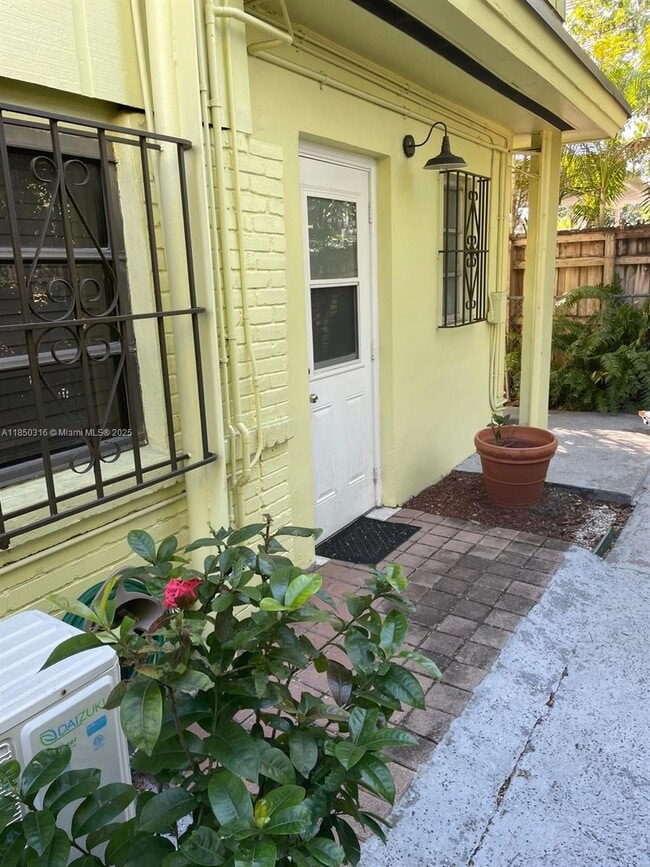 property at 324 SW 23rd Ave