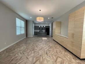 622 Hemphill St in Fort Worth, TX - Foto de edificio - Building Photo