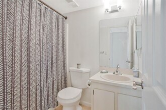 4318 27th Ct SW in Naples, FL - Building Photo - Building Photo