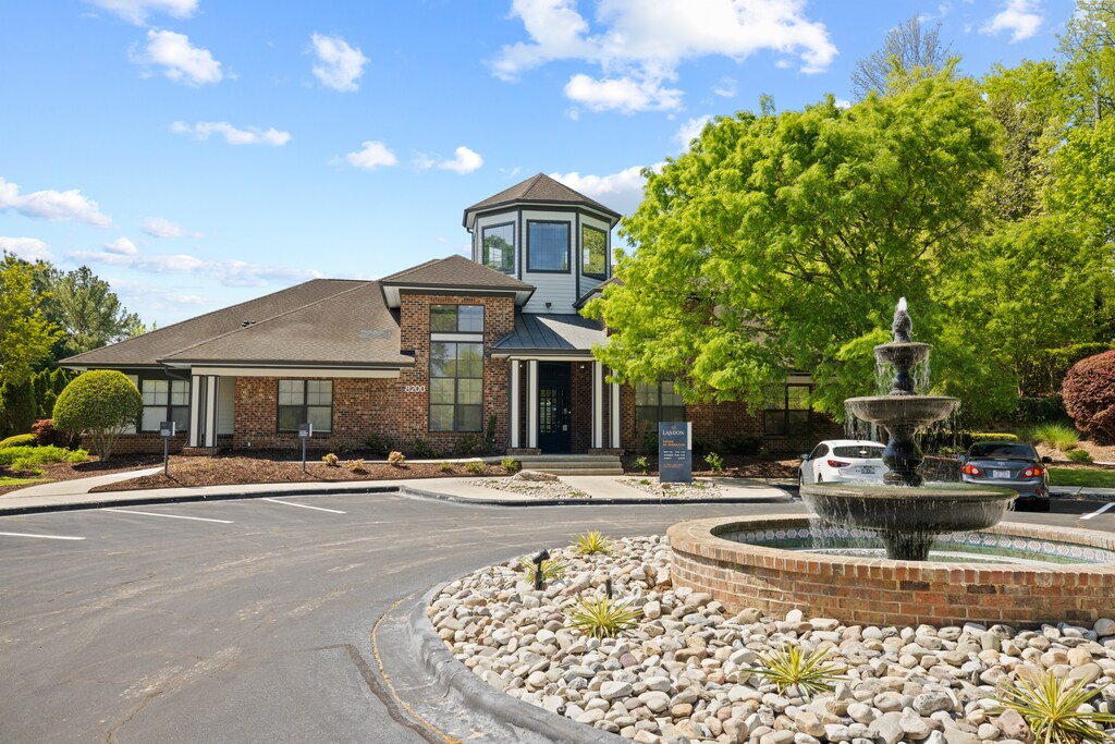 The Landon Apartments in Charlotte, NC