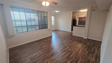 2600 Robert Trent Jones Dr in Orlando, FL - Building Photo - Building Photo