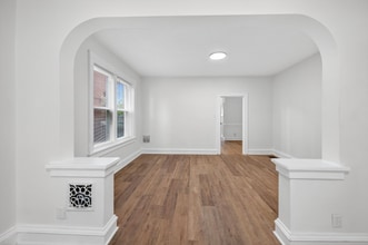 5803 S Kingshighway Blvd, Unit Apt 1S in St. Louis, MO - Foto de edificio - Building Photo