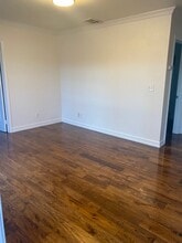 1014 Laguna Ave, Unit 1014 Laguna in Los Angeles, CA - Building Photo - Building Photo