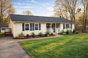 606 Infinity Rd in Durham, NC - Building Photo