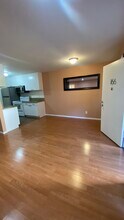 322 S Miraleste Dr in San Pedro, CA - Foto de edificio - Building Photo