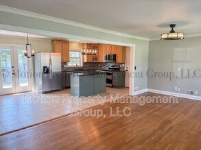 2502 Little John Trail SE in Marietta, GA - Building Photo - Building Photo