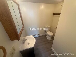 12 Stone St in Brewer, ME - Building Photo - Building Photo