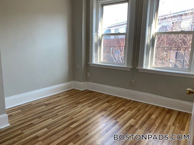 115 Salem St in Boston, MA - Building Photo - Building Photo